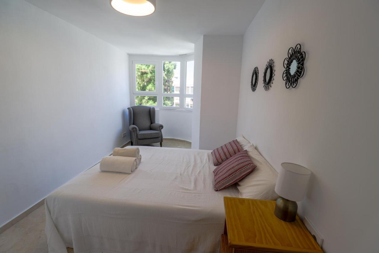 Marbella Centre Beachfront & Pool Luaran gambar