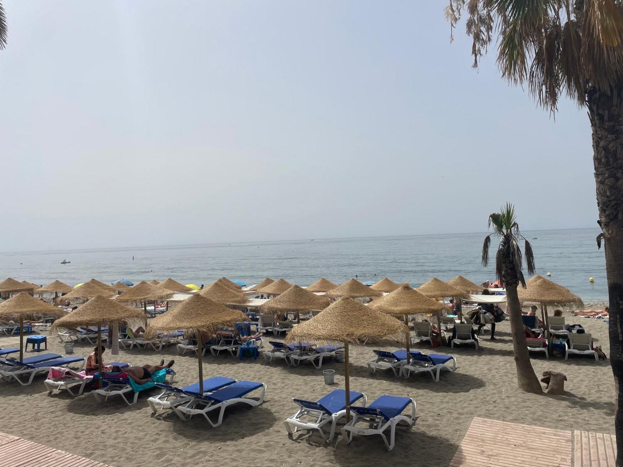 Marbella Centre Beachfront & Pool Luaran gambar