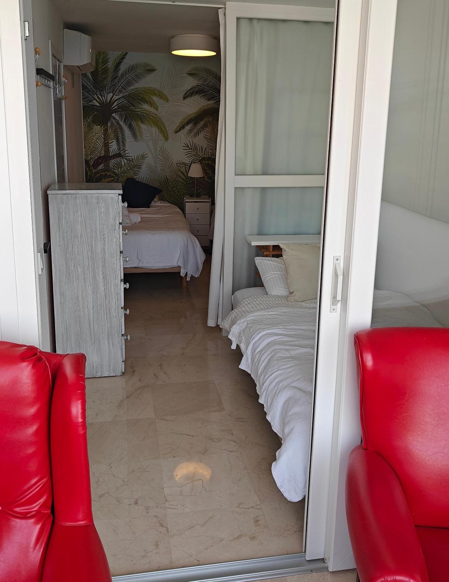 Marbella Centre Beachfront & Pool Luaran gambar